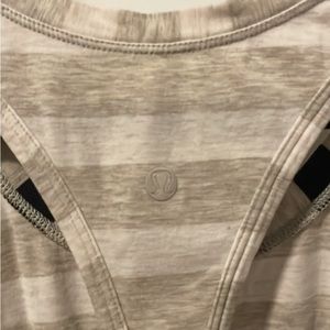 Lululemon tank